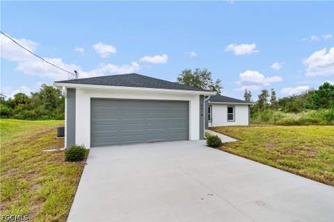 6018 Paula Ave N, Lehigh Acres FL - photo 21 of 25