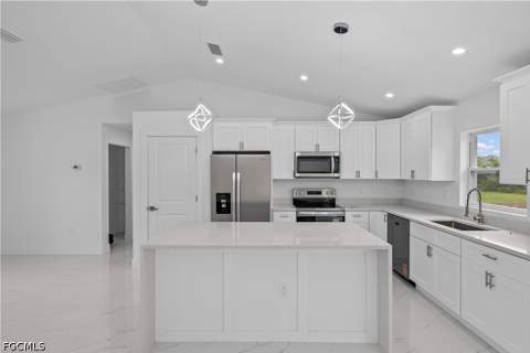 6018 Paula Ave N, Lehigh Acres FL - photo 7 of 25