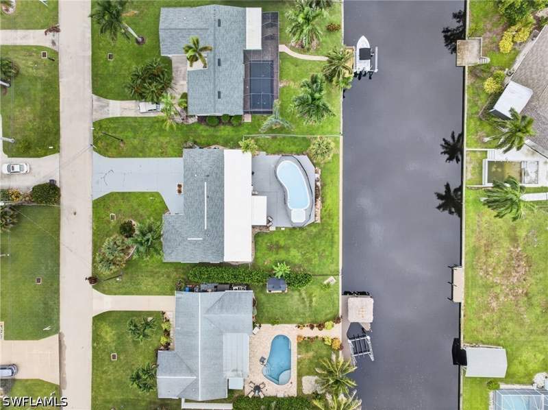 4 bedroom SingleFamilyResidence at 5125 York Ct, Cape Coral, Cape Coral — photo 3