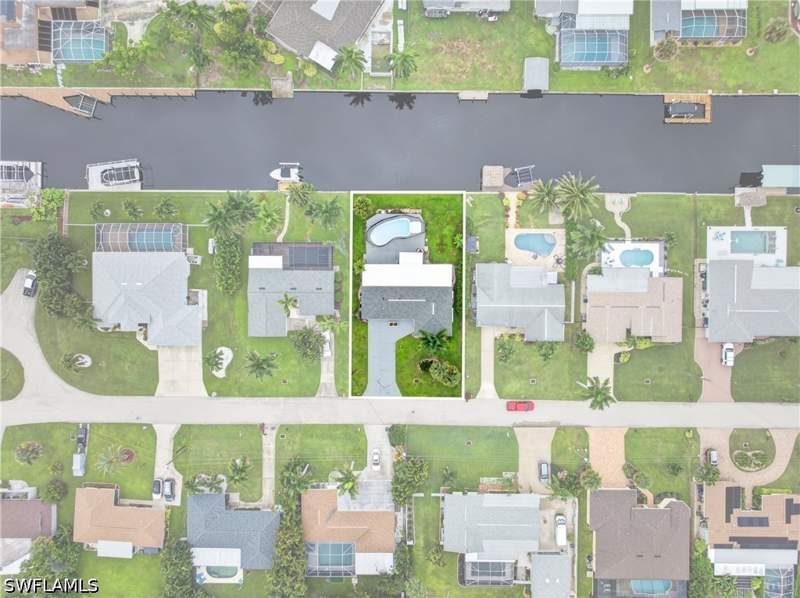 4 bedroom SingleFamilyResidence at 5125 York Ct, Cape Coral, Cape Coral — photo 5