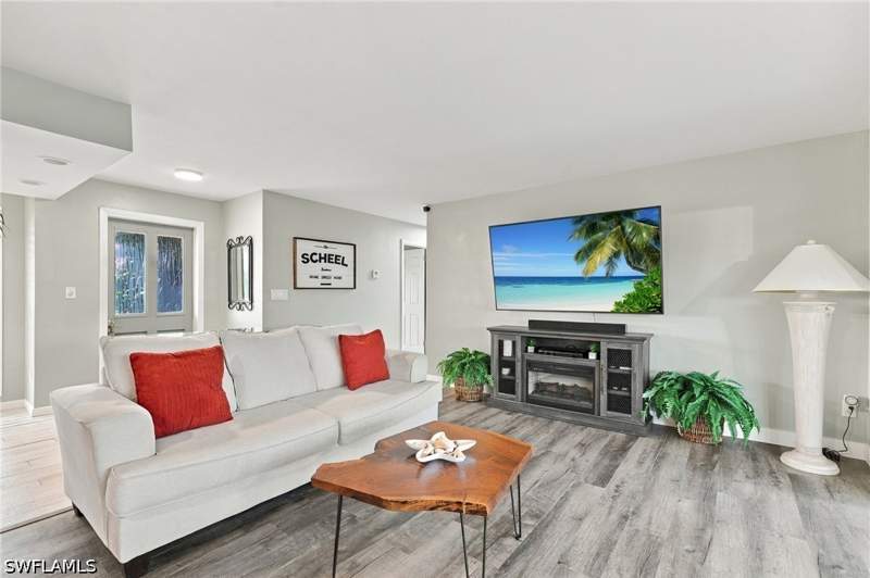3 bedroom SingleFamilyResidence at 2816 SE 18th Ave, Cape Coral, Cape Coral — photo 5
