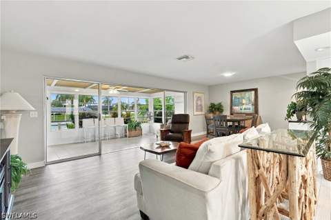 2816 SE 18th Ave, Cape Coral FL - photo 7 of 40