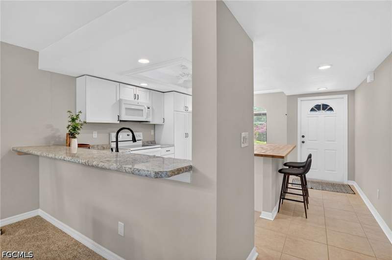 2 bedroom Condominium at 12191 Kelly Sands Way 1505, Manor, Fort Myers — photo 2