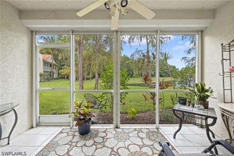 257 Robin Hood Cir 101, Naples FL - photo 18 of 30
