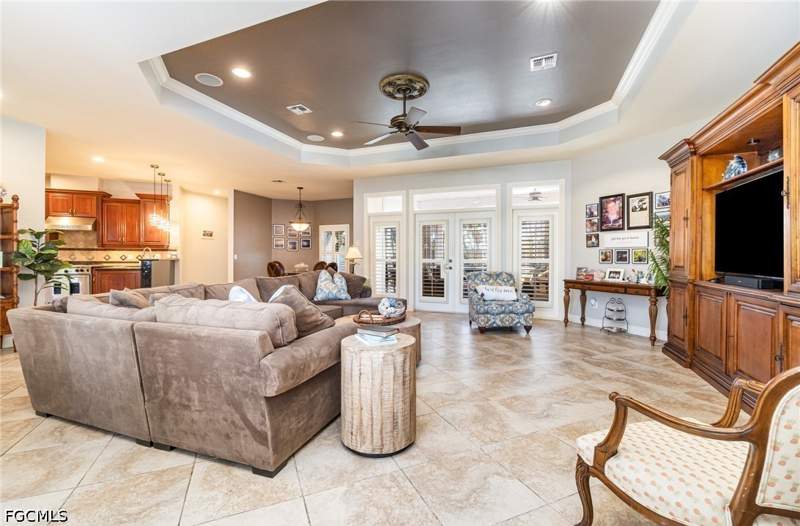4 bedroom SingleFamilyResidence at 15753 Caloosa Creek Cir, Caloosa Creek, Fort Myers — photo 2