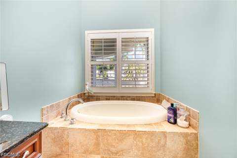 15753 Caloosa Creek Cir, Fort Myers FL - photo 22 of 47