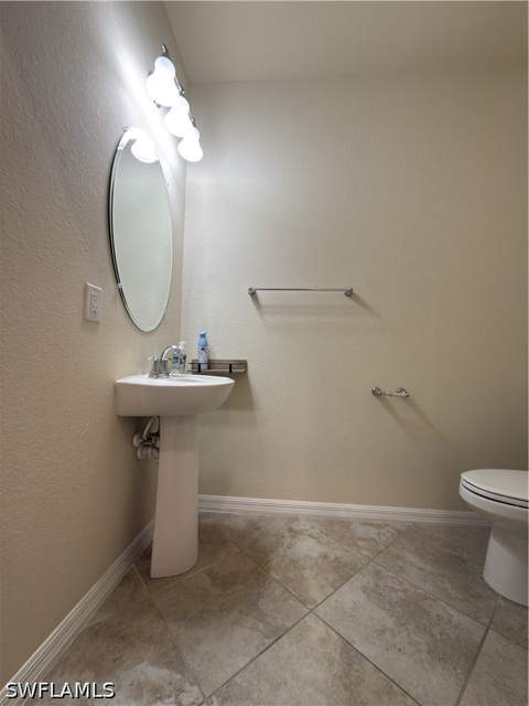 10224 Via Colomba Cir, Fort Myers FL - photo 11 of 48