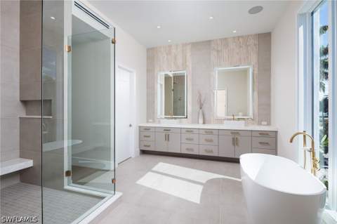 223 Bayview Ave, Naples FL - photo 13 of 31