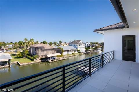 223 Bayview Ave, Naples FL - photo 18 of 31