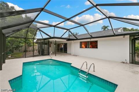 186 Beachcomber St, Marco Island FL - photo 23 of 33