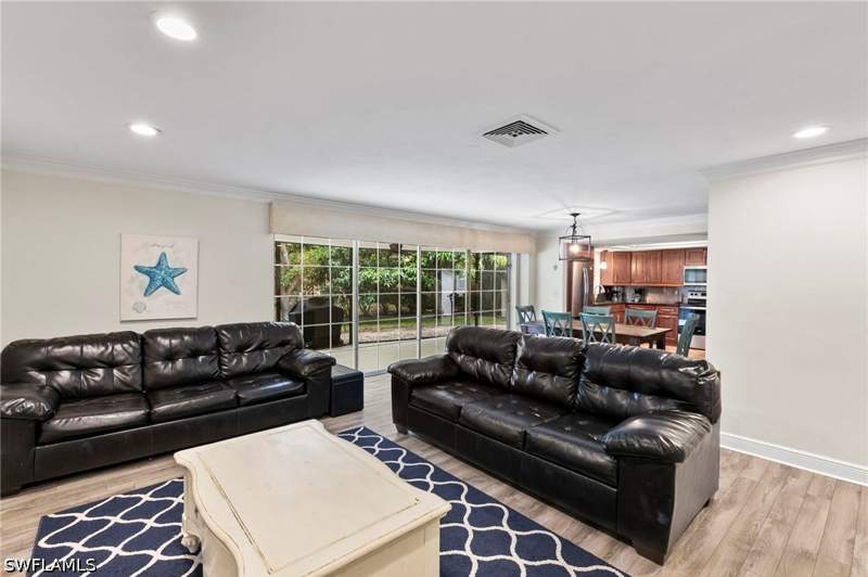 3 bedroom SingleFamilyResidence at 186 Beachcomber St, Marco Beach, Marco Island — photo 4