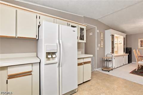 10071 Broken Woods Ct S, North Fort Myers FL - photo 22 of 51