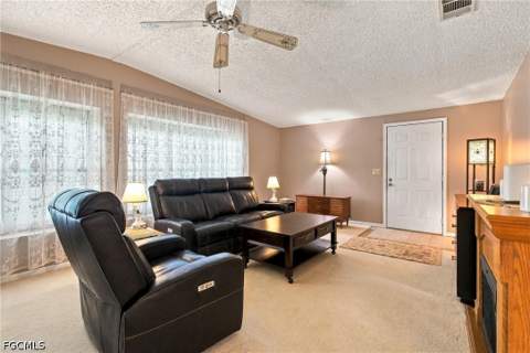 10071 Broken Woods Ct S, North Fort Myers FL - photo 6 of 51
