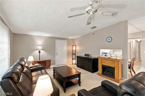 10071 Broken Woods Ct S, North Fort Myers FL - photo 8 of 51