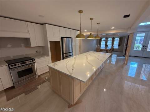 1507 SW 58th Ln, Cape Coral FL - photo 7 of 12