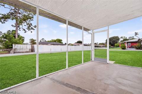 9076 Shaddock Rd W, Fort Myers FL - photo 24 of 25