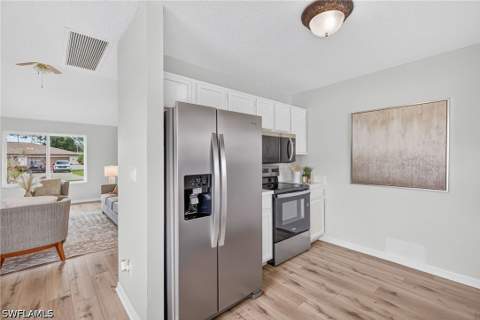 9076 Shaddock Rd W, Fort Myers FL - photo 8 of 25