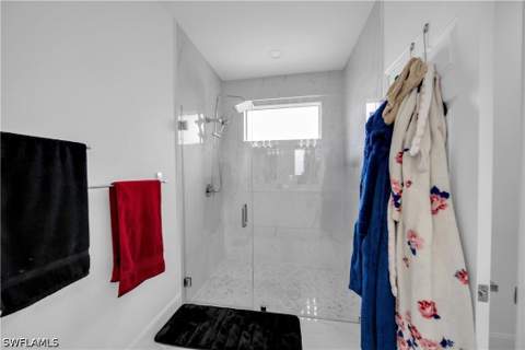 6131 Laurelwood Dr, Fort Myers FL - photo 16 of 33