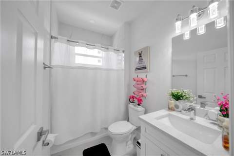 6131 Laurelwood Dr, Fort Myers FL - photo 17 of 33