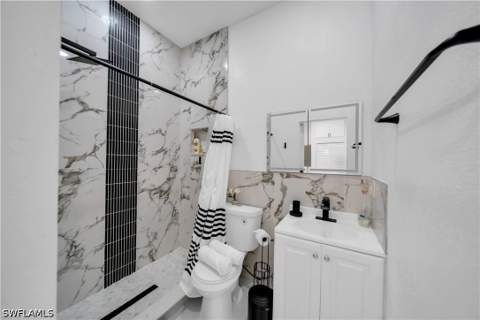 6131 Laurelwood Dr, Fort Myers FL - photo 22 of 33