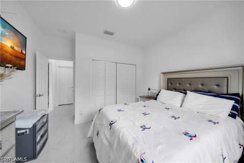 6131 Laurelwood Dr, Fort Myers FL - photo 23 of 33
