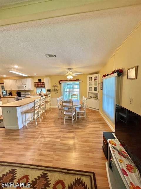 26256 Squire Ln, Bonita Springs FL - photo 12 of 28