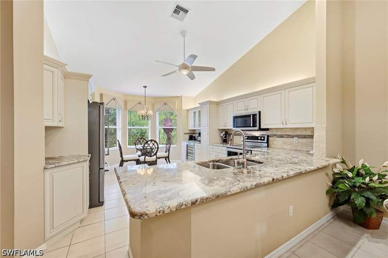 4 bedroom Condominium at 20130 Seagrove St 2507, Sabal Palm, Estero — photo 2