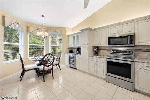 20130 Seagrove St 2507, Estero FL - photo 6 of 42