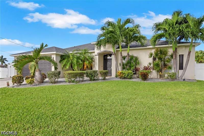4 bedroom SingleFamilyResidence at 4626 SW 17th Pl, Cape Coral, Cape Coral — photo 2
