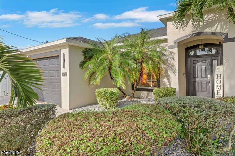 4 bedroom SingleFamilyResidence at 4626 SW 17th Pl, Cape Coral, Cape Coral — photo 4