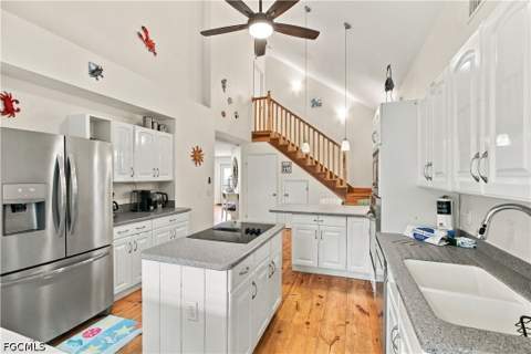 726 Cardium St, Sanibel FL - photo 14 of 48