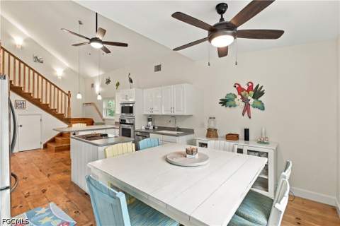 726 Cardium St, Sanibel FL - photo 16 of 48