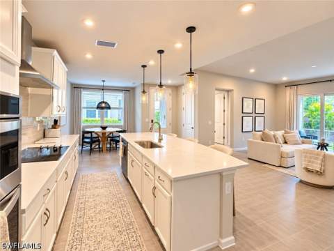 4670 Arboretum Cir 101, Naples FL - photo 9 of 42