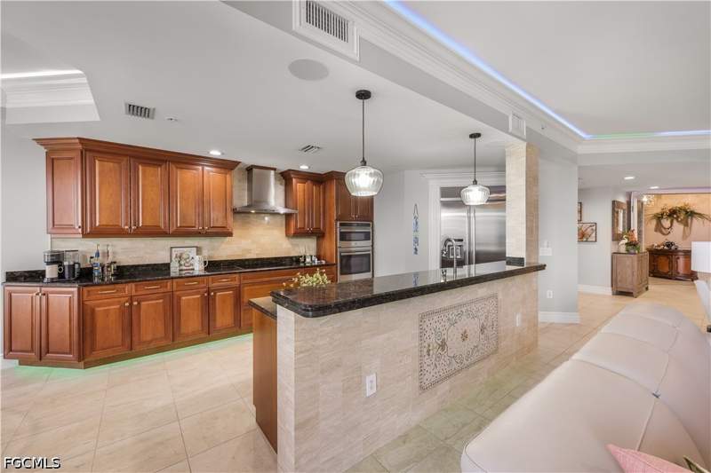 3 bedroom Condominium at 6081 Silver King Blvd 503, Tarpon Landings, Cape Coral — photo 5