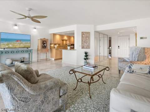 26910 Wedgewood Dr 403, Bonita Springs FL - photo 9 of 40