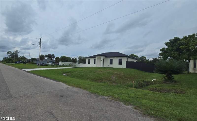 4 bedroom SingleFamilyResidence at 368 Charwood Ave S, Lehigh Acres, Lehigh Acres — photo 2