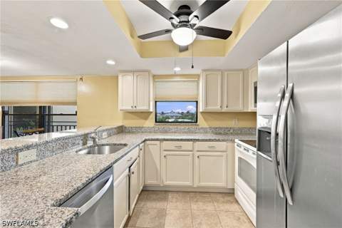 4647 SE 17th Pl 202, Cape Coral FL - photo 6 of 24