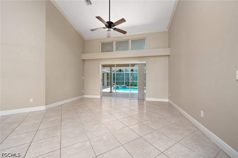 3 bedroom SingleFamilyResidence at 6975 Highland Park Cir, Highland Pines Estates, Fort Myers — photo 3