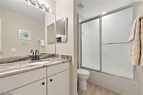 10710 Ravenna Way 205, Fort Myers FL - photo 12 of 37