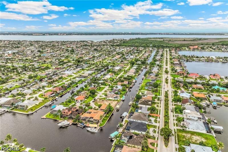 3 bedroom SingleFamilyResidence at 5031 Pelican Blvd, Cape Coral, Cape Coral — photo 5