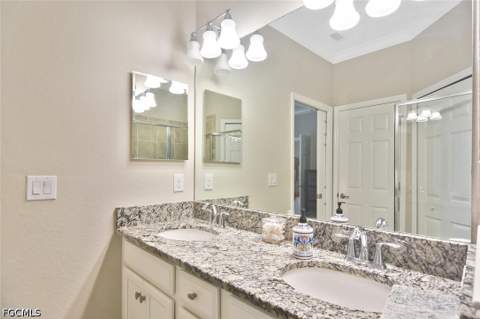 10304 Prato Dr, Fort Myers FL - photo 17 of 62