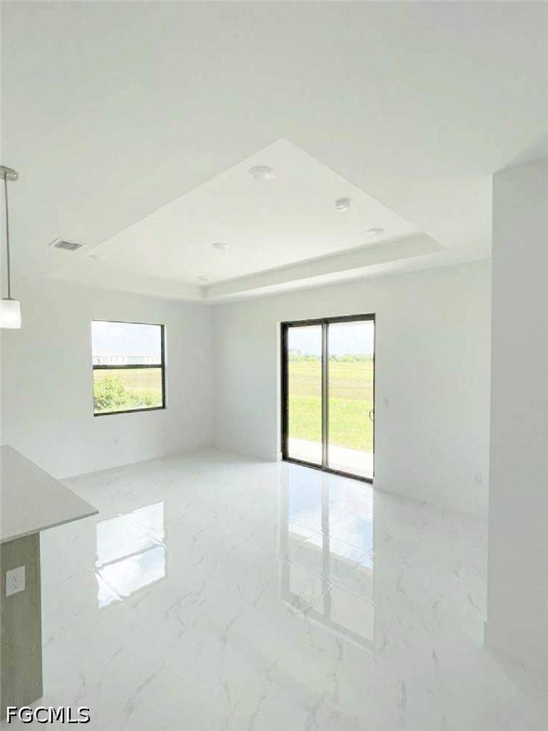 4 bedroom SingleFamilyResidence at 9031 W Castle Cir, Labelle, Labelle — photo 4