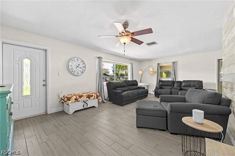 3 bedroom SingleFamilyResidence at 5080 Prevatt Ln, Buckingham, Fort Myers — photo 4