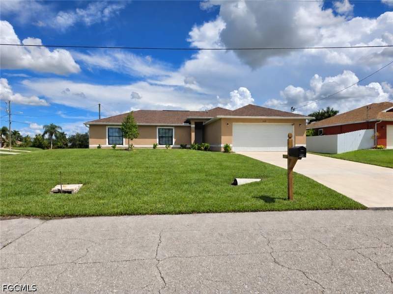 3 bedroom SingleFamilyResidence at 1139 NW 10th Ave, Cape Coral, Cape Coral — photo 3