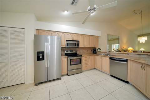 14541 Hickory Hill Ct 226, Fort Myers FL - photo 11 of 44
