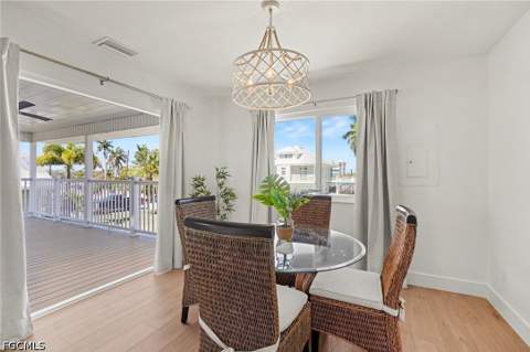 942 Prescott St, Fort Myers Beach FL - photo 11 of 33