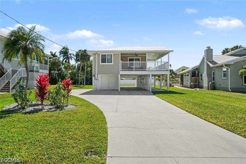 3 bedroom SingleFamilyResidence at 942 Prescott St, San Carlos On The Gulf, Fort Myers Beach — photo 3