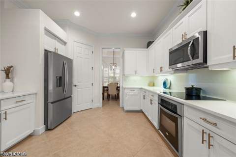 11918 Heather Woods Ct, Naples FL - photo 8 of 49