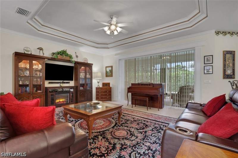 3 bedroom SingleFamilyResidence at 28380 Del Lago Way, Spanish Wells, Bonita Springs — photo 4