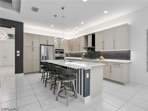 12239 Bonnet Dr, Naples FL - photo 10 of 50
